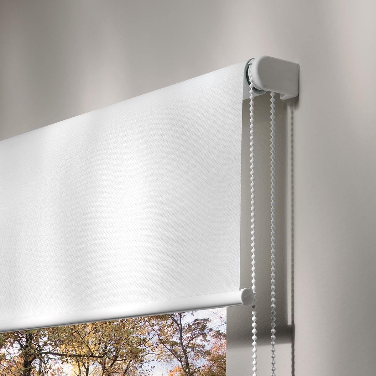 Chain-operated roller blind, Mini , Free hanging. Pronema